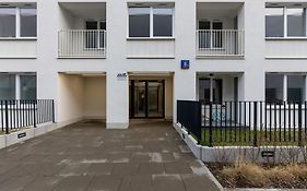 Warsaw Kotsisa Apartments With Parking By Noclegi Renters